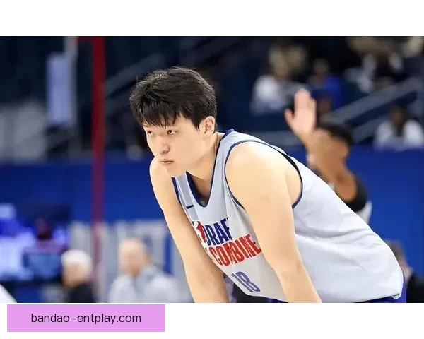 杨瀚森17分11篮板回暖表现力挺 G联赛混音34分逆转猛龙失利